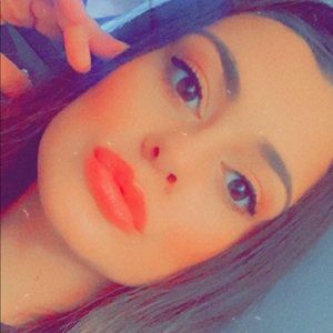 Meet your Posher, Martha